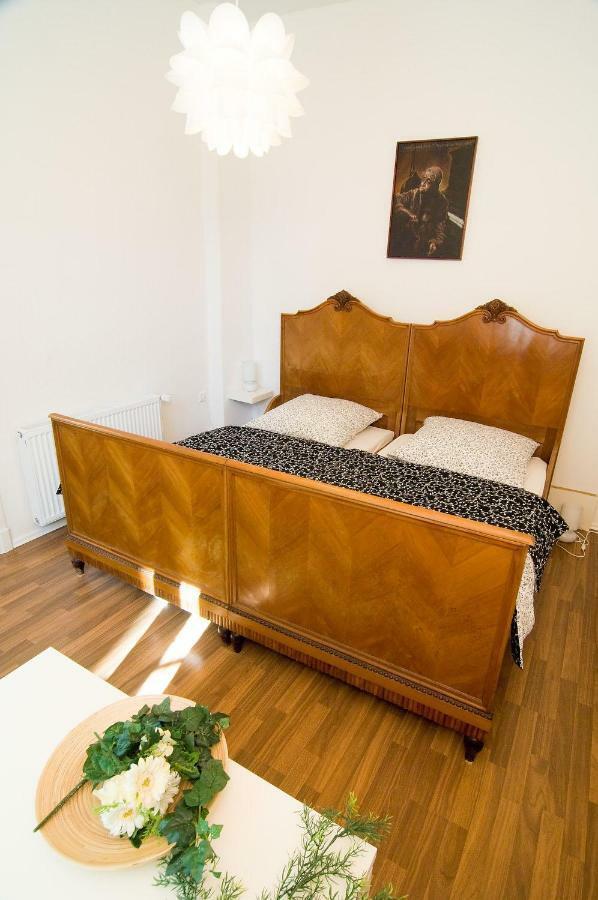 Mehringdamm Apartment Berlin Exterior photo
